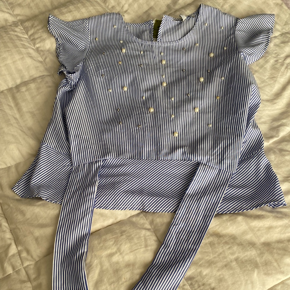 Business casual blouse